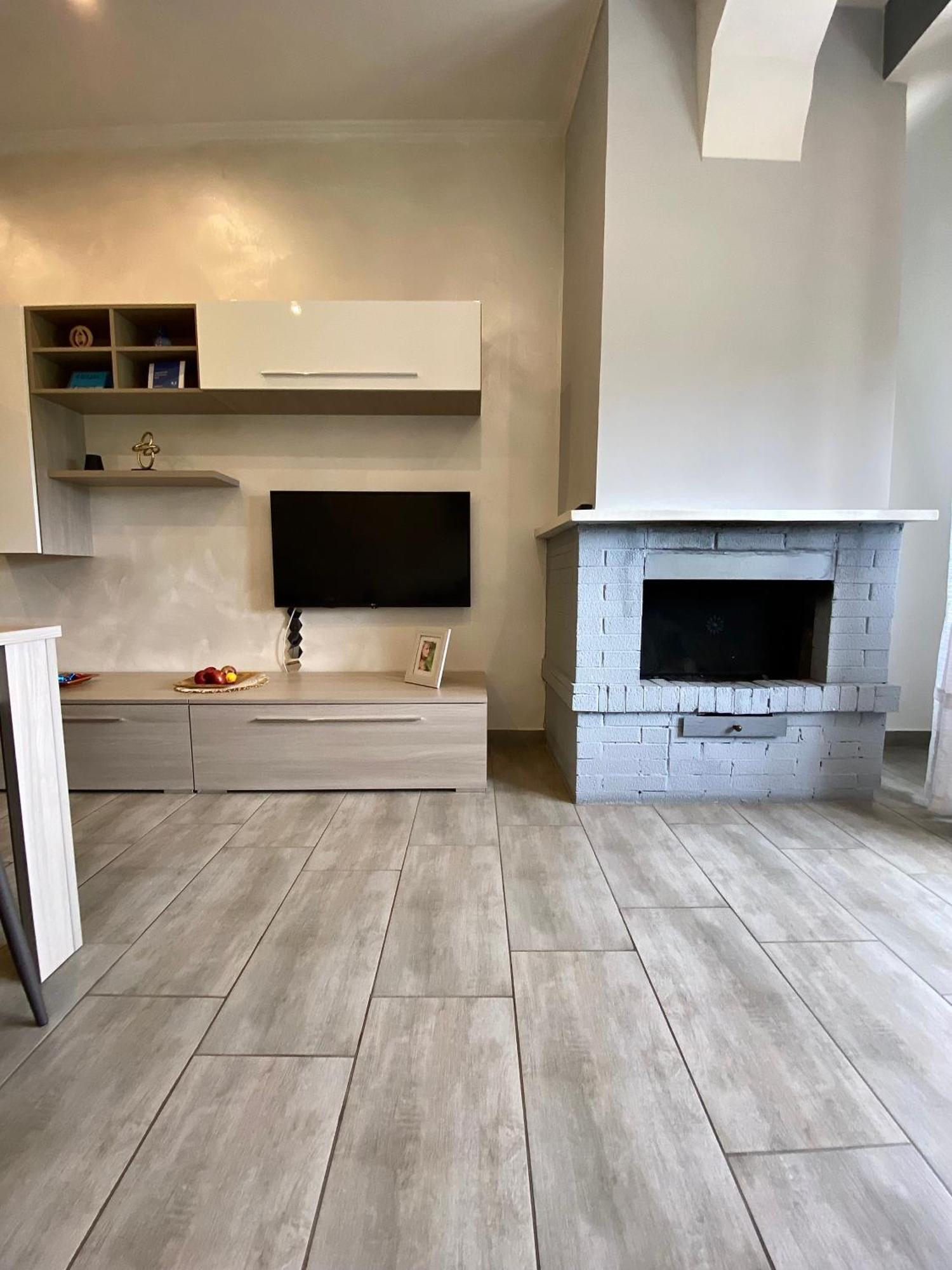 Appartamento Casa Vacanze Bijou 菲乌吉 外观 照片